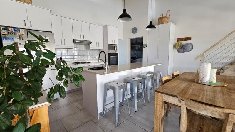 2 Bedroom Property for Sale in Britannia Bay Western Cape